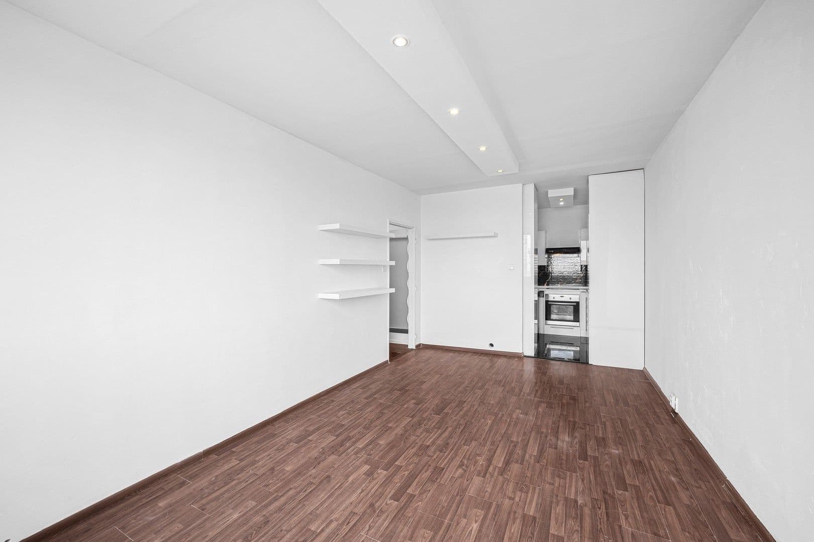 Pronájem bytu 2+kk 43 m², Veronské náměstí, Praha, Praha Pronájem bytu 2+kk 43 m², Veronské náměstí, Praha, Praha