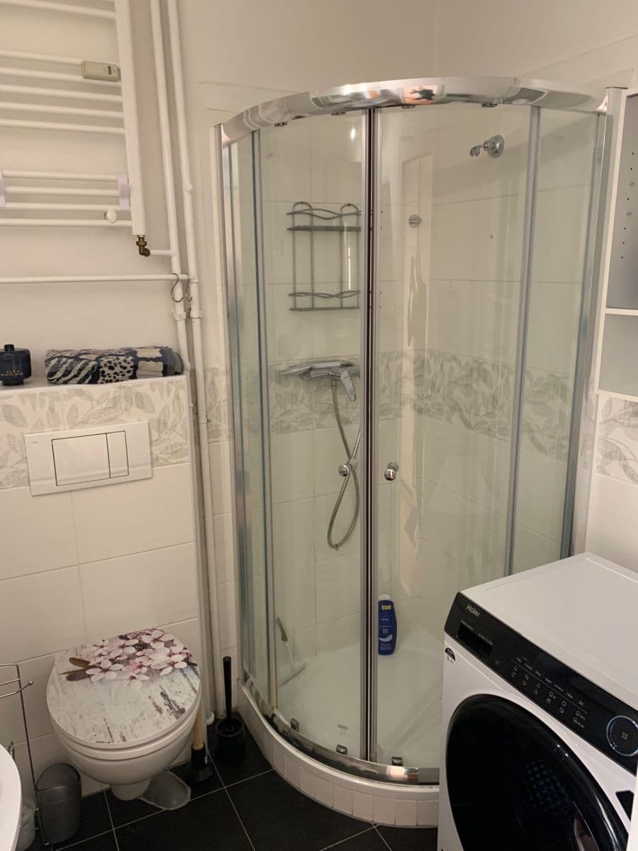 Pronájem bytu 2+kk 39 m², Žerotínova, Praha, Praha Pronájem bytu 2+kk 39 m², Žerotínova, Praha, Praha