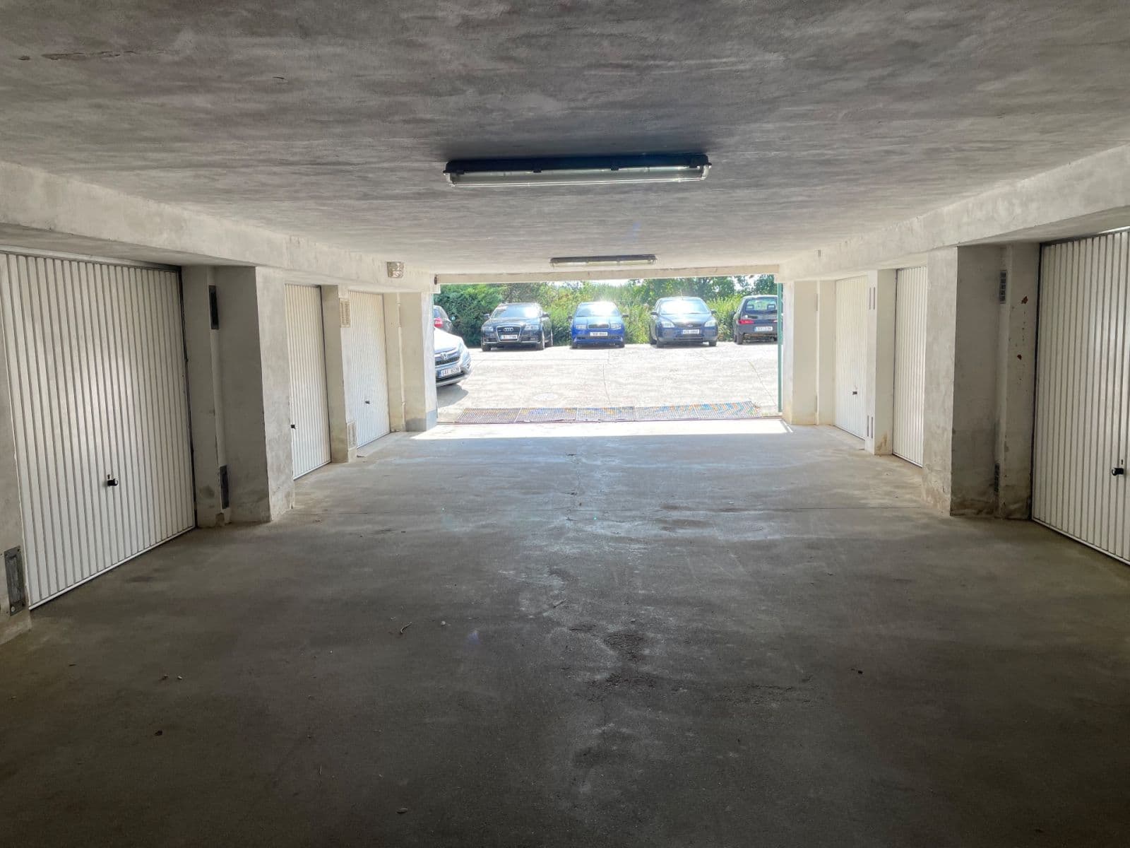 Prodej garáže 16 m², Větrná, České Budějovice, Jihočeský kraj Prodej garáže 16 m², Větrná, České Budějovice, Jihočeský kraj