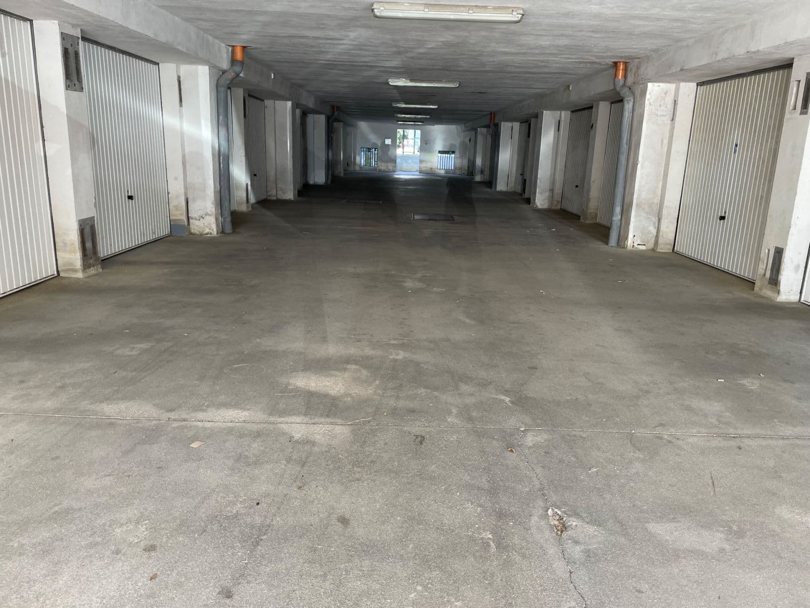 Prodej garáže 16 m², Větrná, České Budějovice, Jihočeský kraj Prodej garáže 16 m², Větrná, České Budějovice, Jihočeský kraj