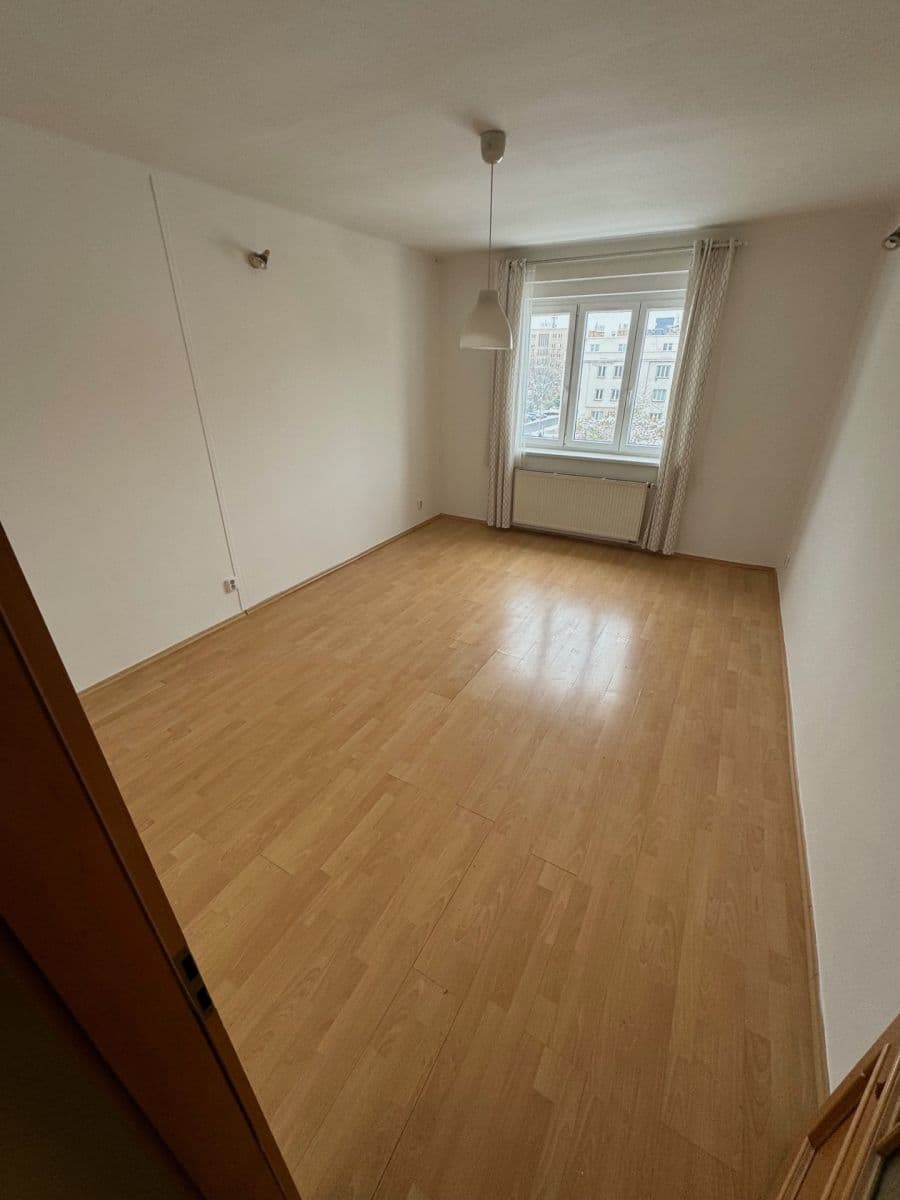 Pronájem bytu 2+1 60 m², Za Strašnickou vozovnou, Praha, Praha Pronájem bytu 2+1 60 m², Za Strašnickou vozovnou, Praha, Praha