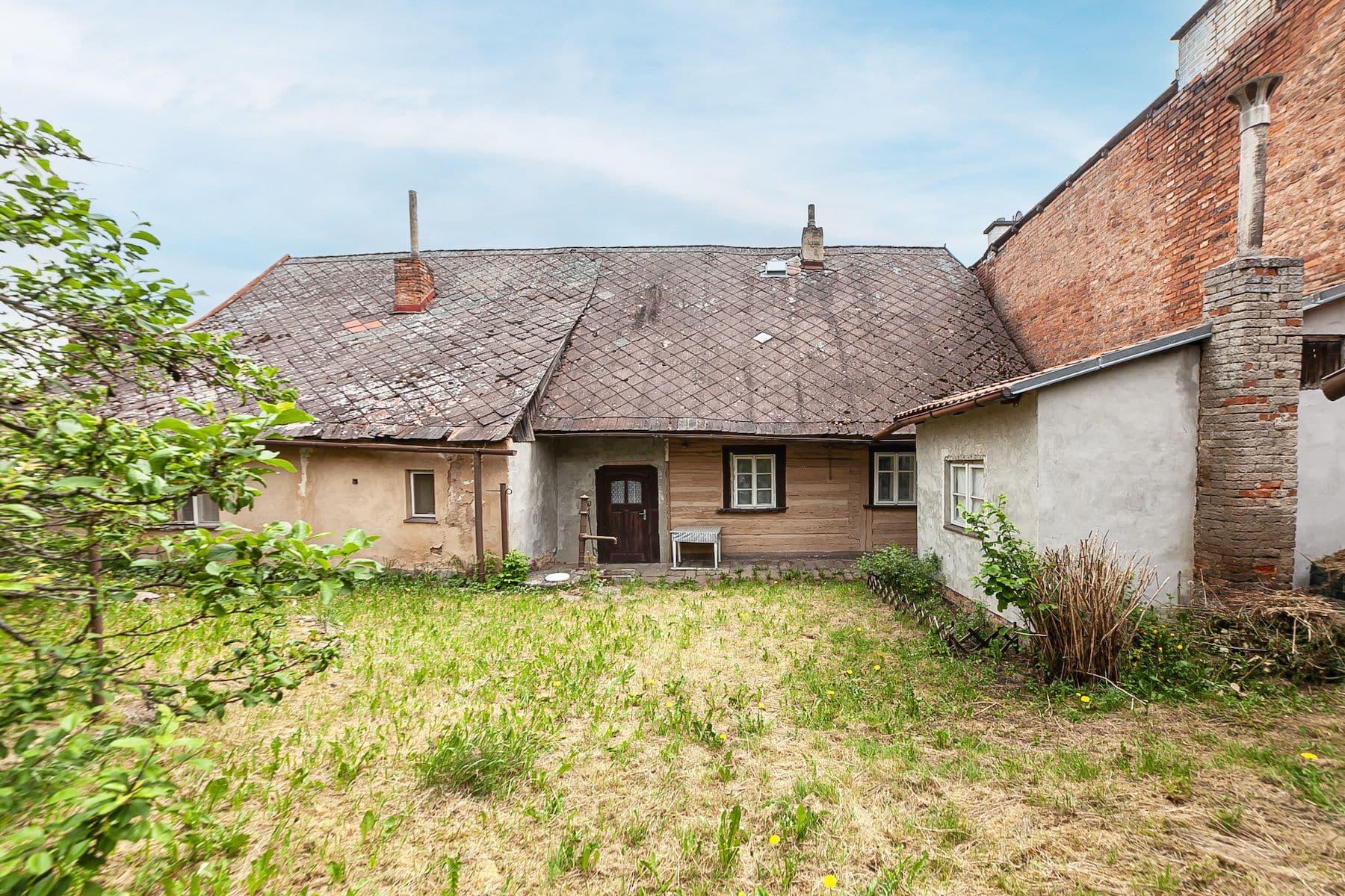 Prodej chaty, chalupy 250 m², pozemek 395 m², Malé náměstí, Lázně Bělohrad, Královéhradecký kraj Prodej chaty, chalupy 250 m², pozemek 395 m², Malé náměstí, Lázně Bělohrad, Královéhradecký kraj