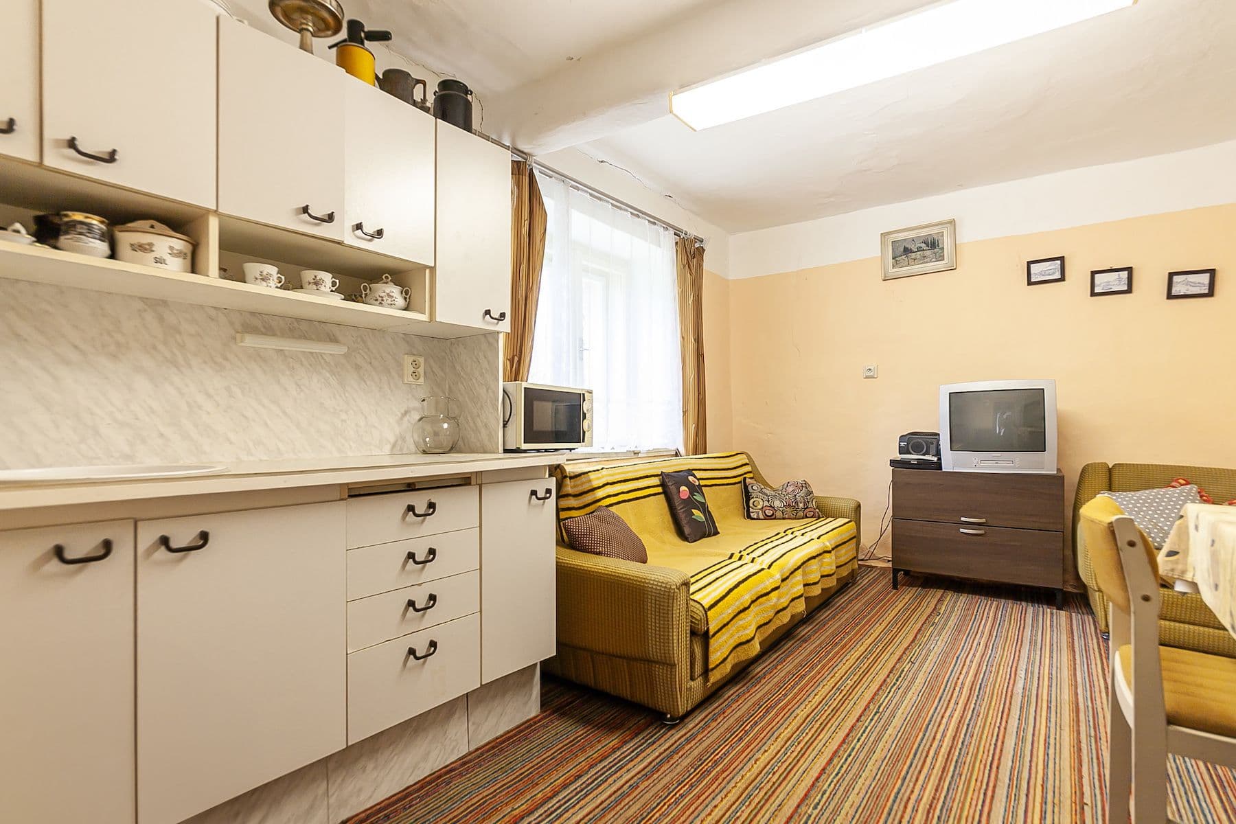 Prodej chaty, chalupy 250 m², pozemek 395 m², Malé náměstí, Lázně Bělohrad, Královéhradecký kraj Prodej chaty, chalupy 250 m², pozemek 395 m², Malé náměstí, Lázně Bělohrad, Královéhradecký kraj