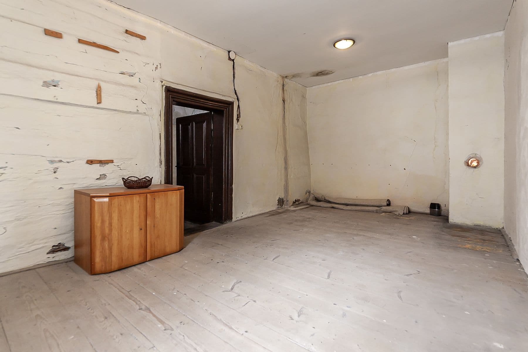 Prodej chaty, chalupy 250 m², pozemek 395 m², Malé náměstí, Lázně Bělohrad, Královéhradecký kraj Prodej chaty, chalupy 250 m², pozemek 395 m², Malé náměstí, Lázně Bělohrad, Královéhradecký kraj