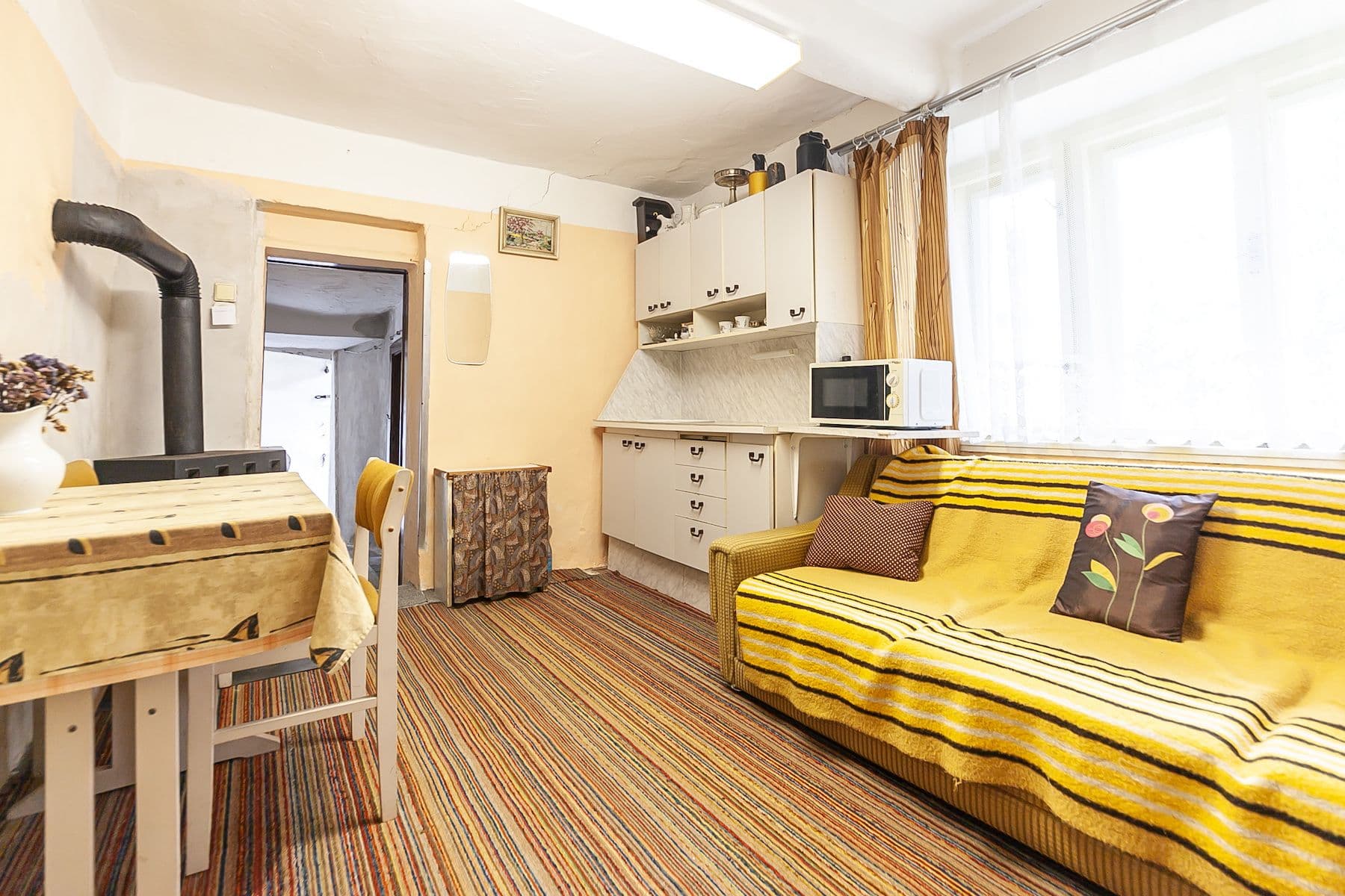 Prodej chaty, chalupy 250 m², pozemek 395 m², Malé náměstí, Lázně Bělohrad, Královéhradecký kraj Prodej chaty, chalupy 250 m², pozemek 395 m², Malé náměstí, Lázně Bělohrad, Královéhradecký kraj