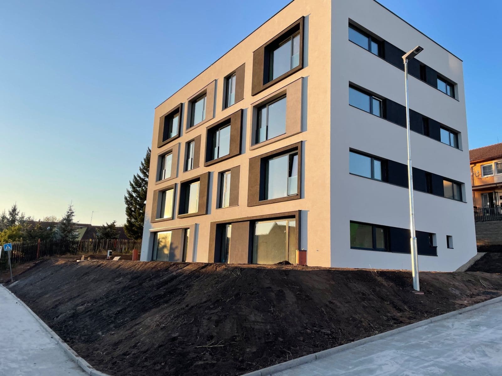 Pronájem bytu 2+kk 57 m², Tismice, Středočeský kraj Pronájem bytu 2+kk 57 m², Tismice, Středočeský kraj