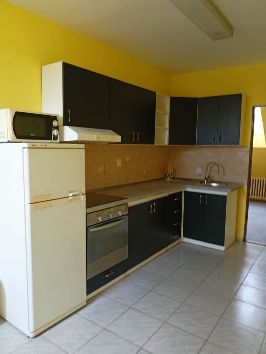 Pronájem bytu 2+1 62 m², Na Rynku, Moravská Nová Ves, Jihomoravský kraj Pronájem bytu 2+1 62 m², Na Rynku, Moravská Nová Ves, Jihomoravský kraj