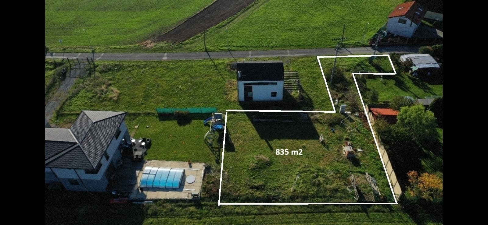 Prodej pozemku 835 m², Malá Hraštice, Středočeský kraj Prodej pozemku 835 m², Malá Hraštice, Středočeský kraj