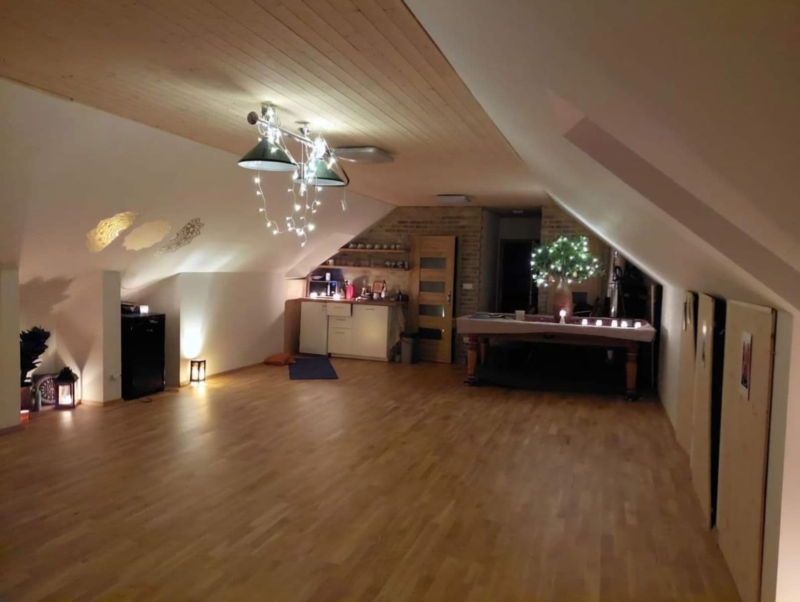 Prodej domu 230 m², pozemek 1.118 m², Zahradní, Hostouň, Středočeský kraj Prodej domu 230 m², pozemek 1.118 m², Zahradní, Hostouň, Středočeský kraj