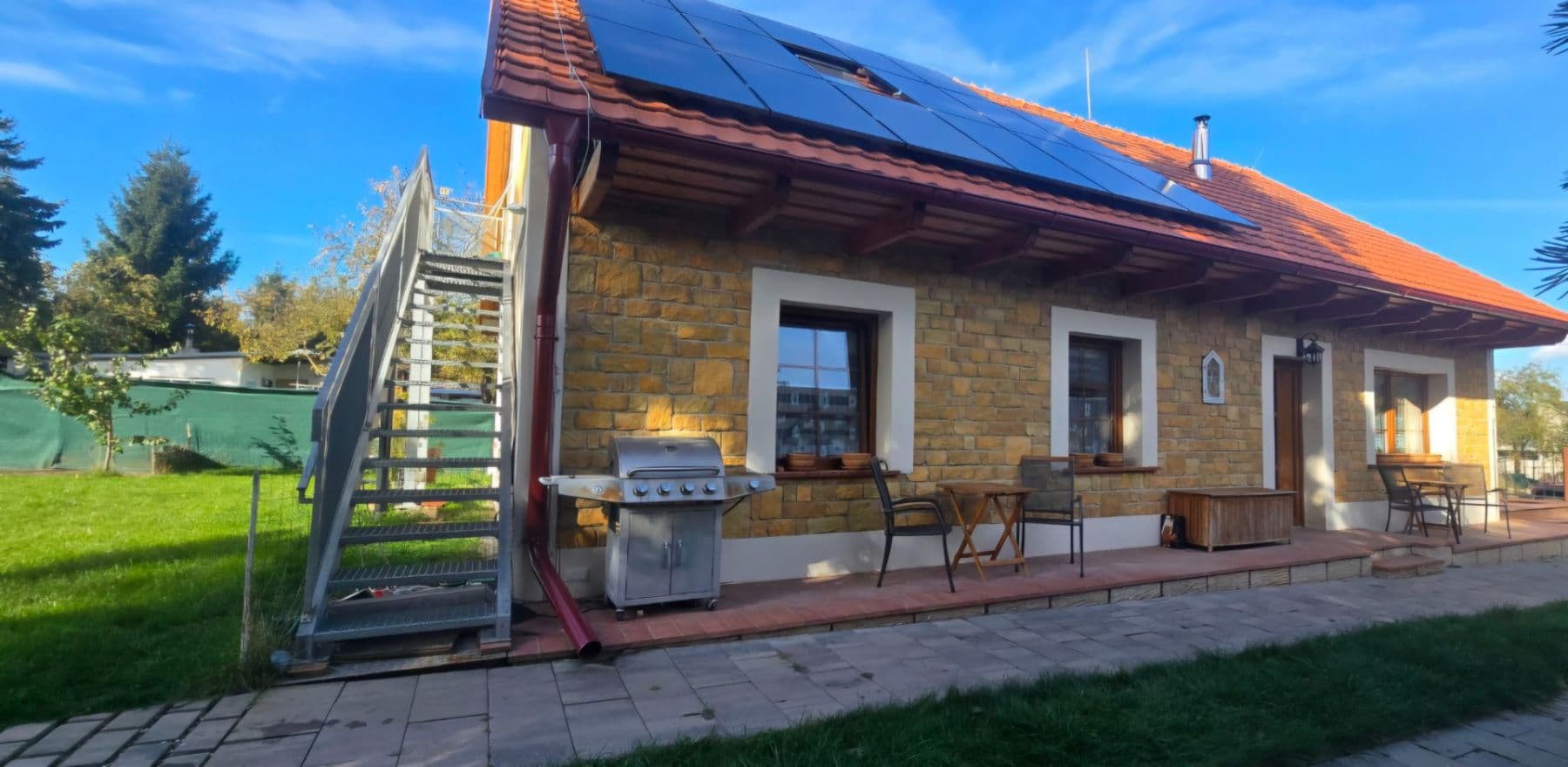 Prodej domu 230 m², pozemek 1.118 m², Zahradní, Hostouň, Středočeský kraj Prodej domu 230 m², pozemek 1.118 m², Zahradní, Hostouň, Středočeský kraj