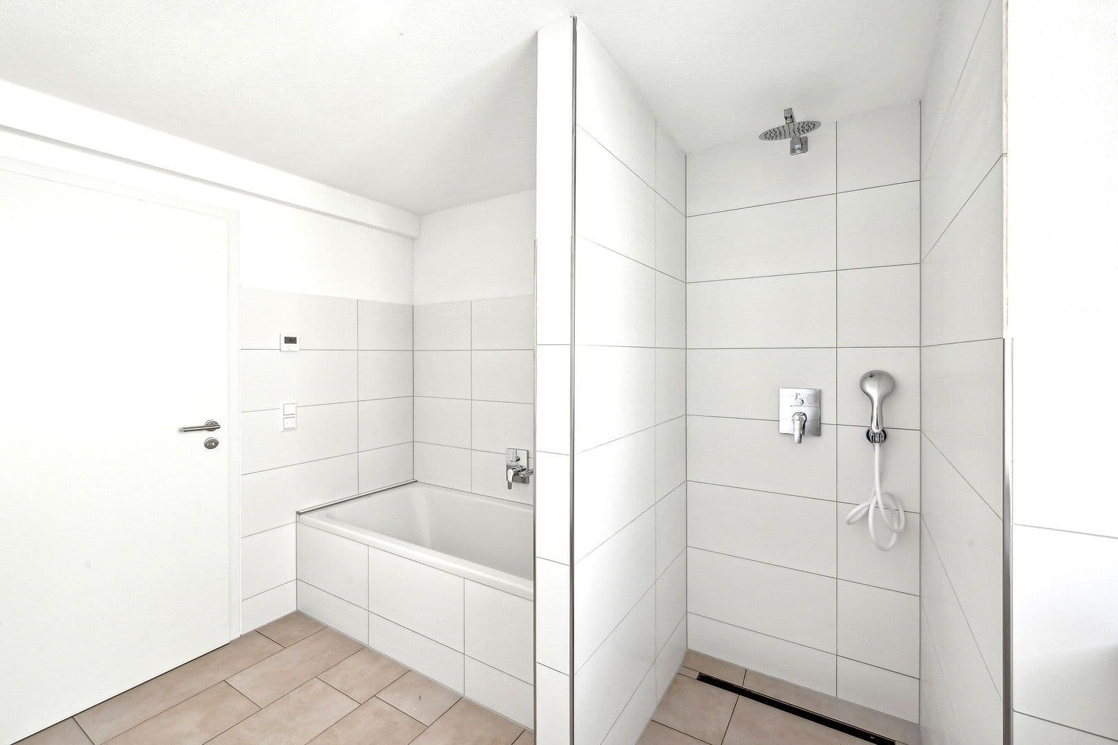 Prodej bytu 3+1 85 m², Zimmerackerstr. 5, Sigmaringen, Bádensko-Württembersko Prodej bytu 3+1 85 m², Zimmerackerstr. 5, Sigmaringen, Bádensko-Württembersko