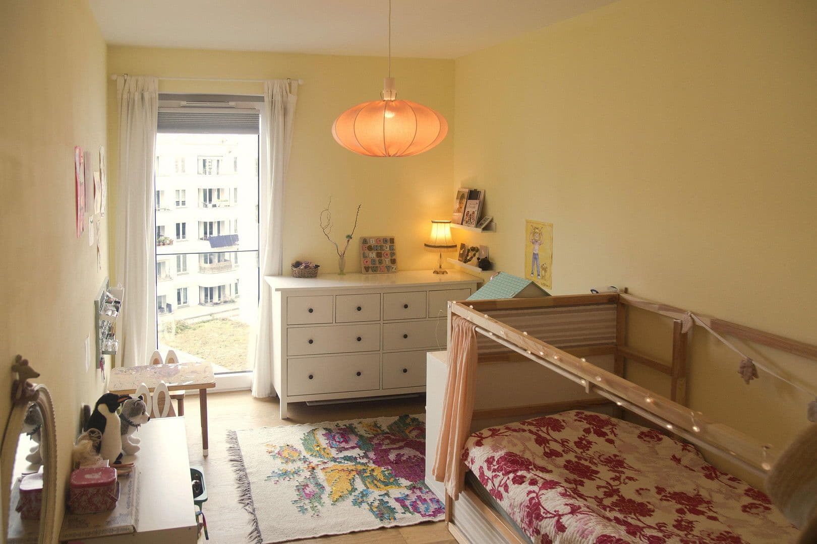 Prodej bytu 3+1 70 m², Weserstraße 44 D, Berlin, Berlín Prodej bytu 3+1 70 m², Weserstraße 44 D, Berlin, Berlín