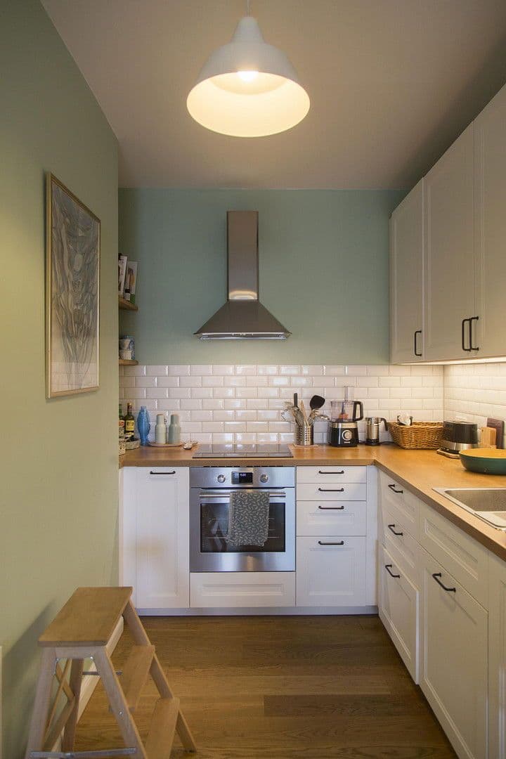 Prodej bytu 3+1 70 m², Weserstraße 44 D, Berlin, Berlín Prodej bytu 3+1 70 m², Weserstraße 44 D, Berlin, Berlín