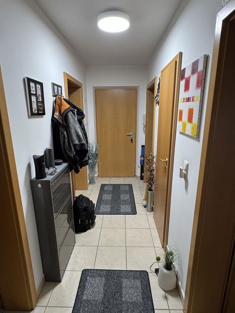 Pronájem bytu 3+1 55 m², Ludwigshafen, Porýní-Falc Pronájem bytu 3+1 55 m², Ludwigshafen, Porýní-Falc