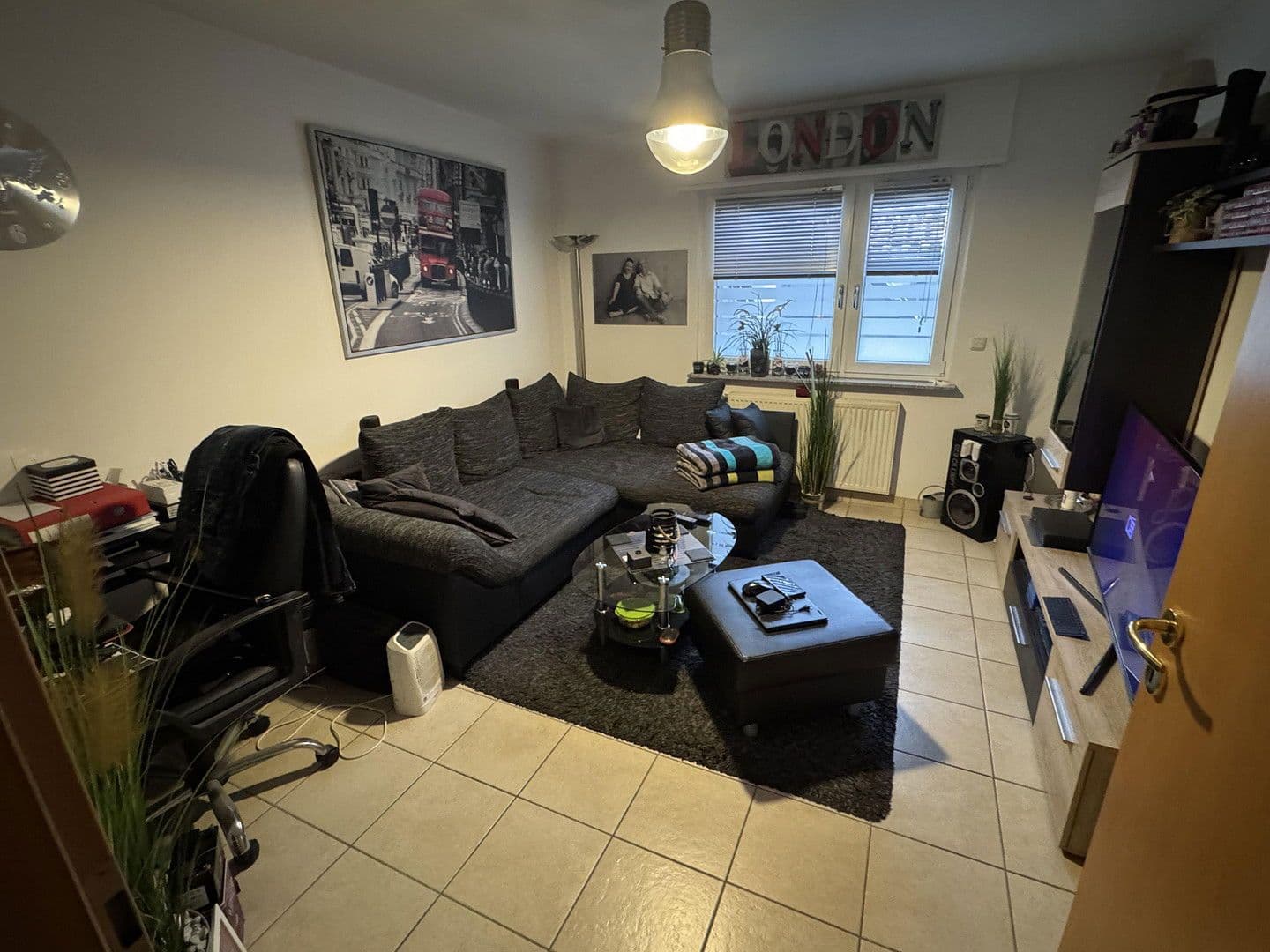 Pronájem bytu 3+1 55 m², Ludwigshafen, Porýní-Falc Pronájem bytu 3+1 55 m², Ludwigshafen, Porýní-Falc