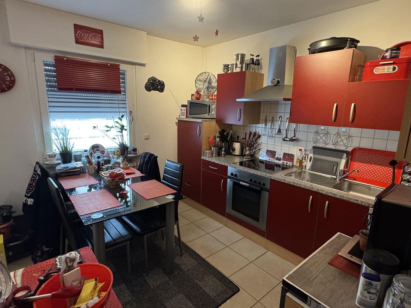 Pronájem bytu 3+1 55 m², Ludwigshafen, Porýní-Falc Pronájem bytu 3+1 55 m², Ludwigshafen, Porýní-Falc