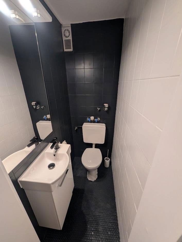 Pronájem bytu 3+1 101 m², Ludwigshafen am Rhein, Porýní-Falc Pronájem bytu 3+1 101 m², Ludwigshafen am Rhein, Porýní-Falc