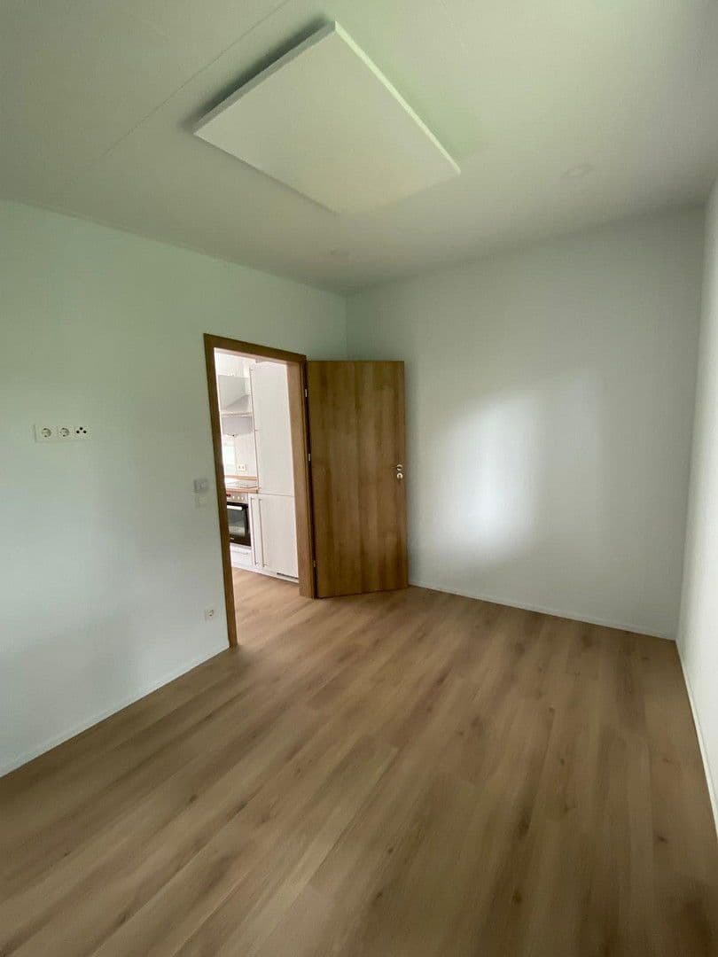 Prodej domu 42 m², pozemek 234 m², Warstein, Severní Porýní-Vestfálsko Prodej domu 42 m², pozemek 234 m², Warstein, Severní Porýní-Vestfálsko