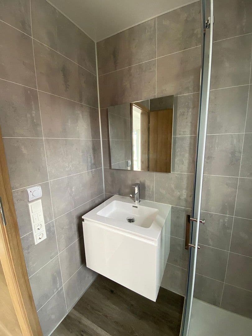 Prodej domu 42 m², pozemek 234 m², Warstein, Severní Porýní-Vestfálsko Prodej domu 42 m², pozemek 234 m², Warstein, Severní Porýní-Vestfálsko