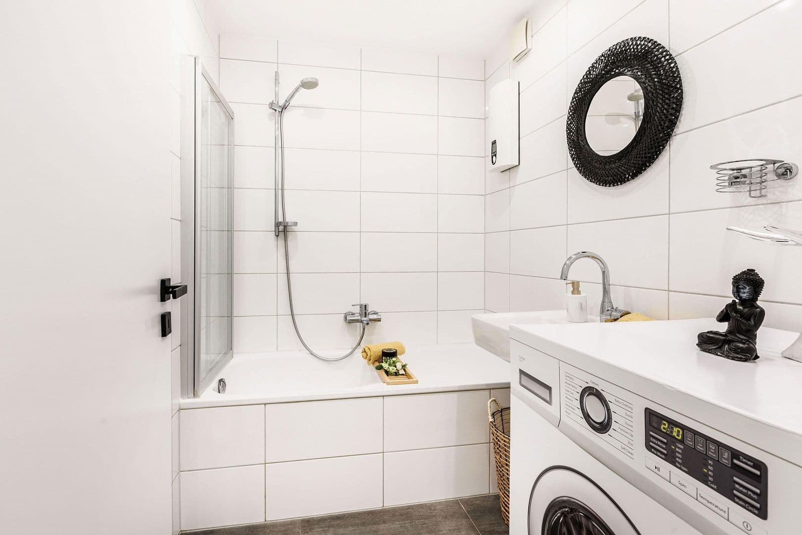 Prodej bytu 3+1 89 m², Solingen, Severní Porýní-Vestfálsko Prodej bytu 3+1 89 m², Solingen, Severní Porýní-Vestfálsko