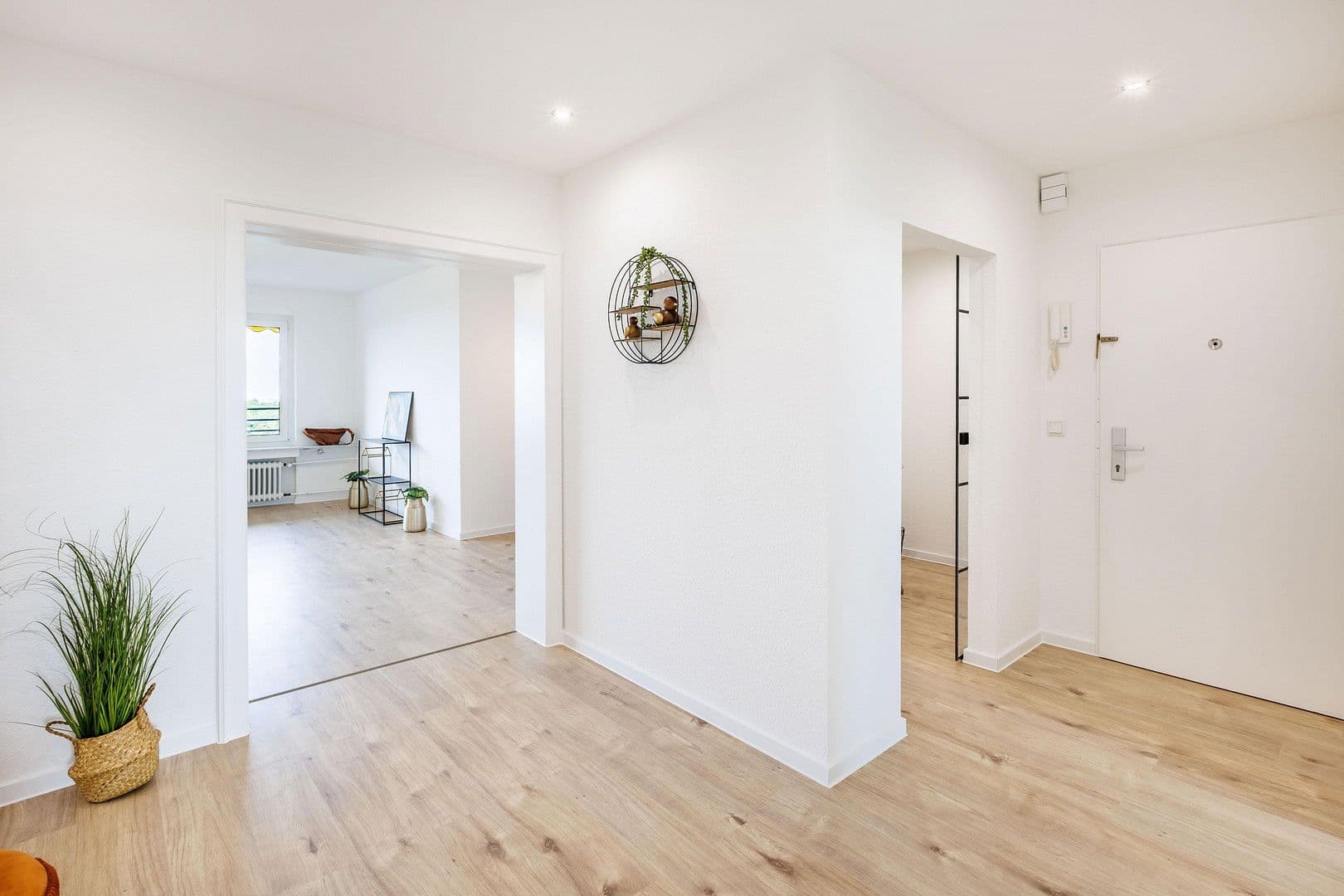 Prodej bytu 3+1 89 m², Solingen, Severní Porýní-Vestfálsko Prodej bytu 3+1 89 m², Solingen, Severní Porýní-Vestfálsko