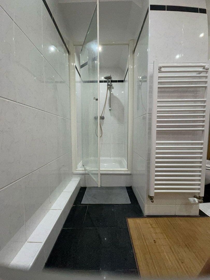 Pronájem bytu 4+1 127 m², Albertusstraße 9, Mönchengladbach, Severní Porýní-Vestfálsko Pronájem bytu 4+1 127 m², Albertusstraße 9, Mönchengladbach, Severní Porýní-Vestfálsko