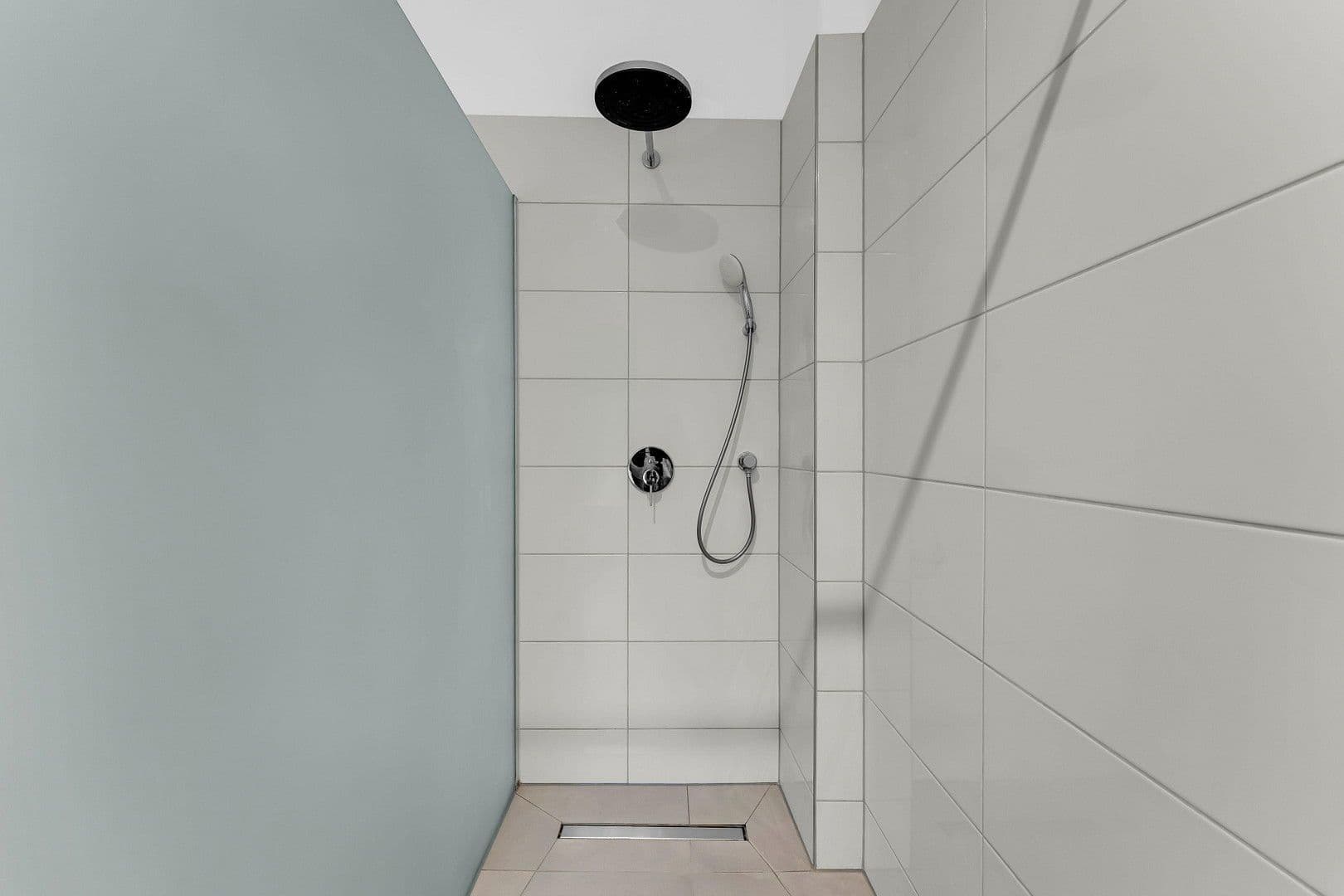 Pronájem bytu 4+1 25 m², Curvystr. 29, Berlin, Berlín Pronájem bytu 4+1 25 m², Curvystr. 29, Berlin, Berlín