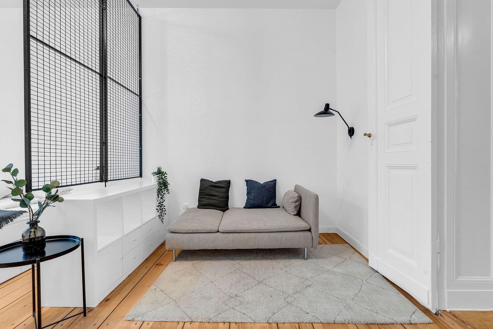 Pronájem bytu 4+1 25 m², Curvystr. 29, Berlin, Berlín Pronájem bytu 4+1 25 m², Curvystr. 29, Berlin, Berlín