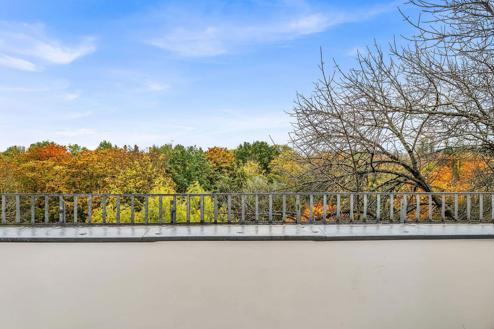 Pronájem bytu 4+1 25 m², Curvystr. 29, Berlin, Berlín Pronájem bytu 4+1 25 m², Curvystr. 29, Berlin, Berlín