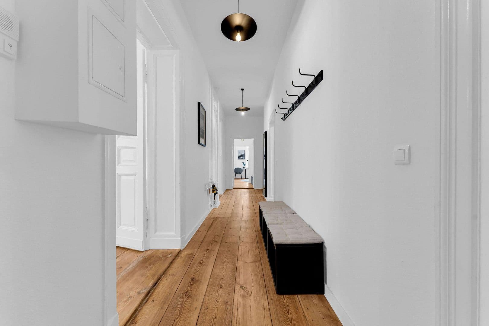 Pronájem bytu 4+1 25 m², Curvystr. 29, Berlin, Berlín Pronájem bytu 4+1 25 m², Curvystr. 29, Berlin, Berlín