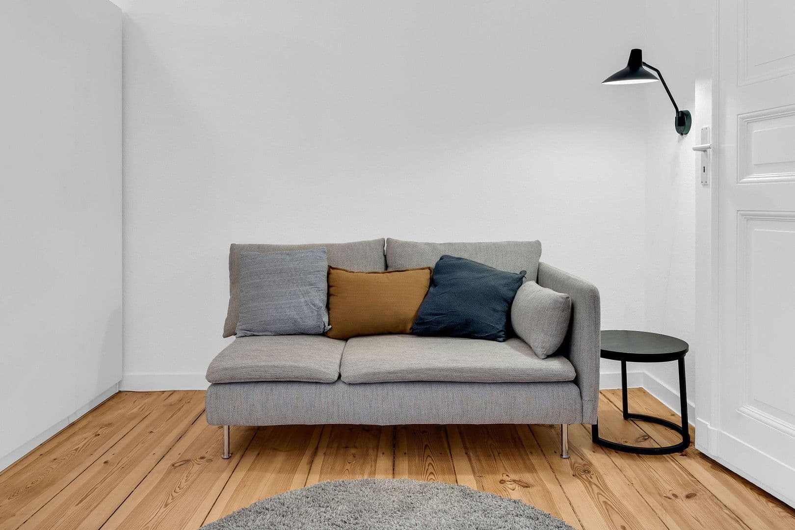 Pronájem bytu 4+1 25 m², Curvystr. 29, Berlin, Berlín Pronájem bytu 4+1 25 m², Curvystr. 29, Berlin, Berlín