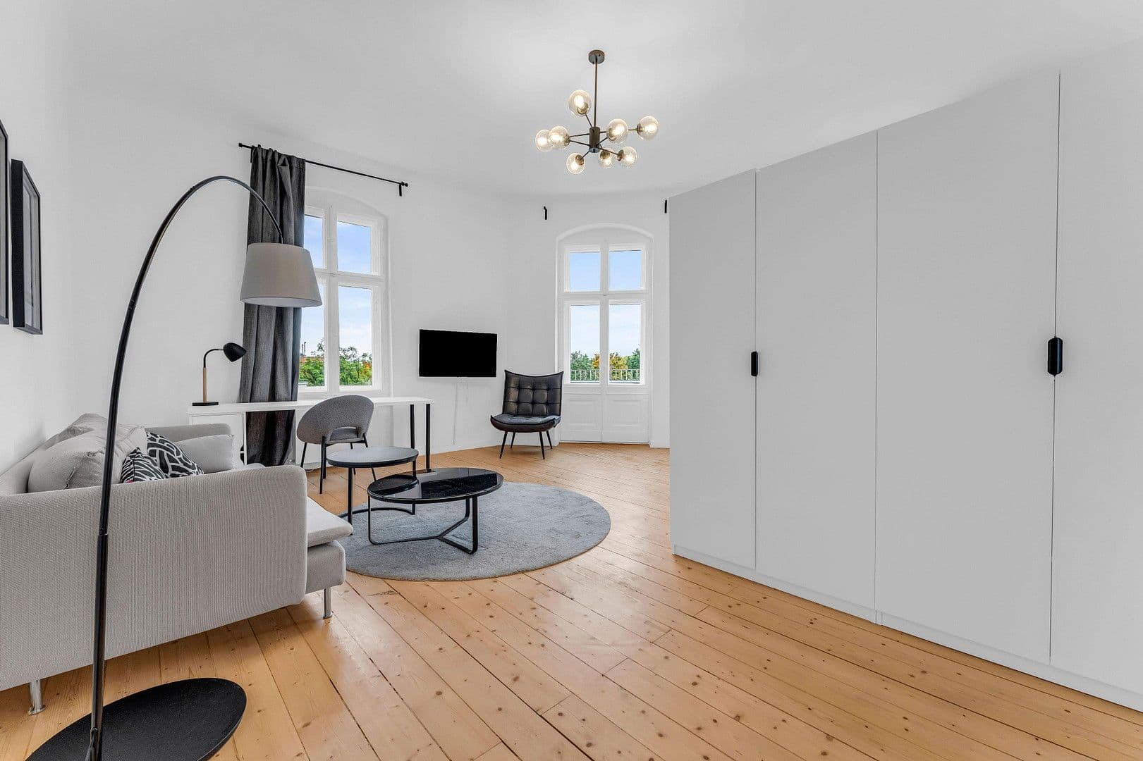 Pronájem bytu 4+1 25 m², Curvystr. 29, Berlin, Berlín Pronájem bytu 4+1 25 m², Curvystr. 29, Berlin, Berlín