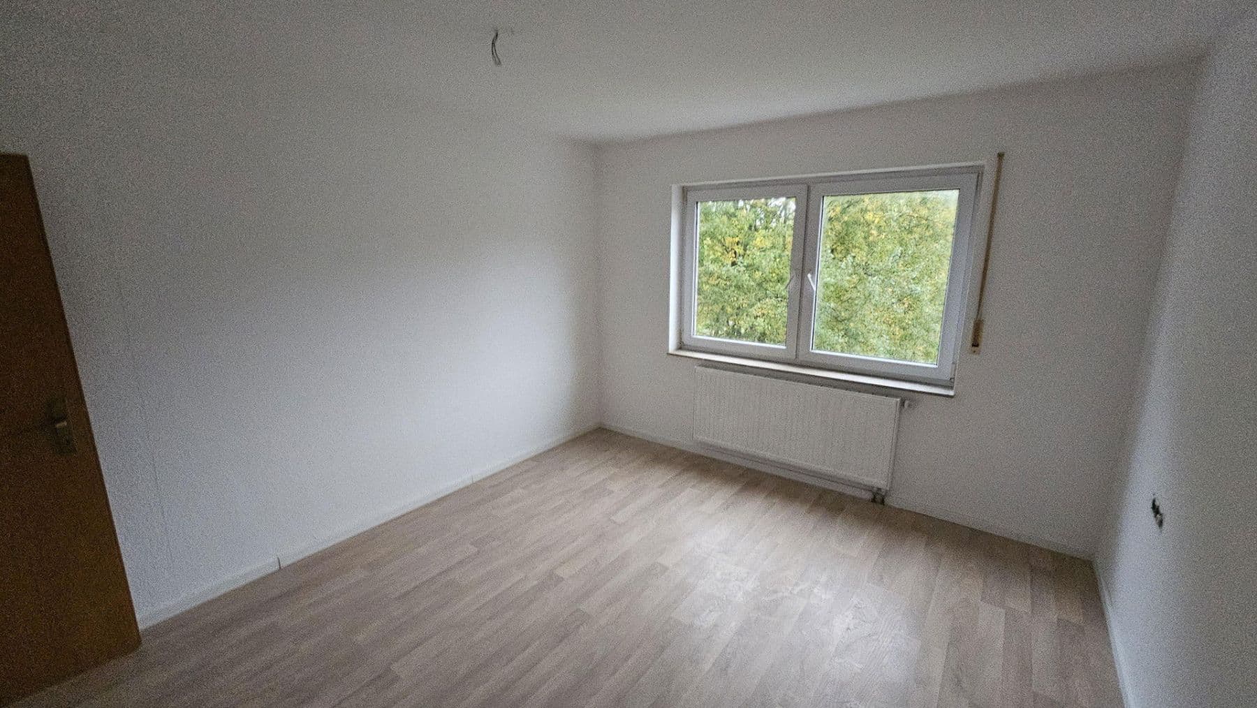 Pronájem bytu 3+1 76 m², Stauffenbergring 28, Ellwangen (Jagst), Bádensko-Württembersko Pronájem bytu 3+1 76 m², Stauffenbergring 28, Ellwangen (Jagst), Bádensko-Württembersko