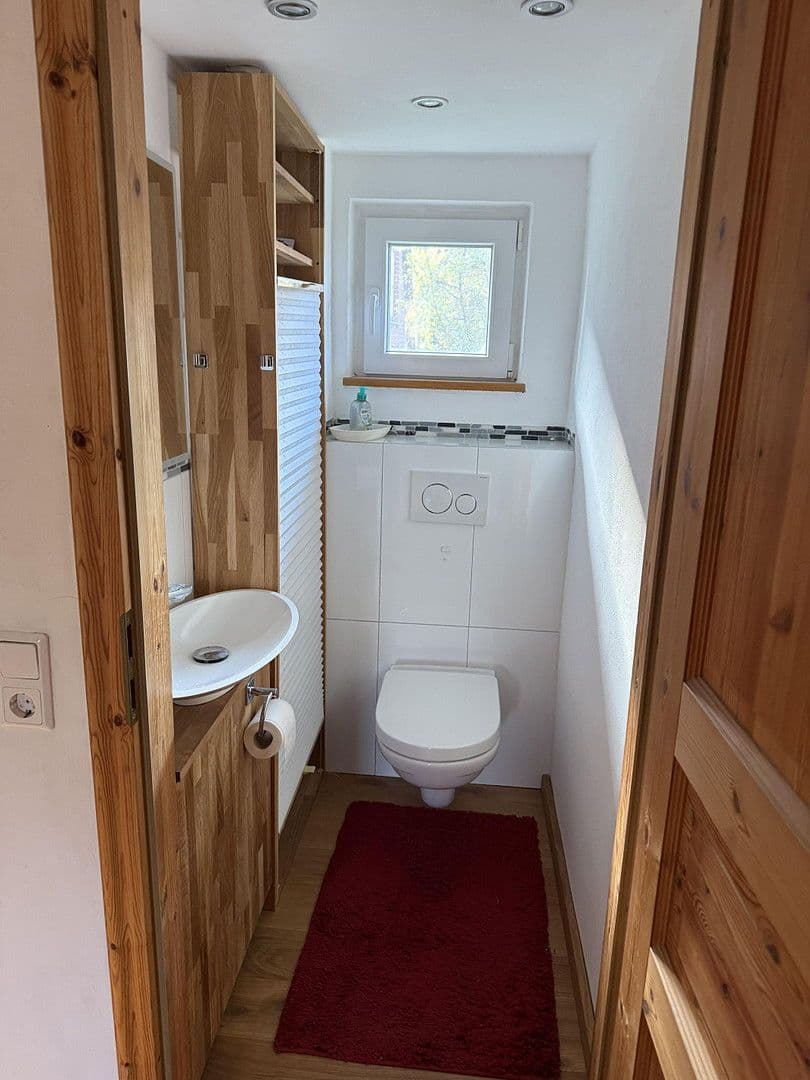 Pronájem domu 170 m², pozemek 350 m², Braunschweig, Dolní Sasko Pronájem domu 170 m², pozemek 350 m², Braunschweig, Dolní Sasko