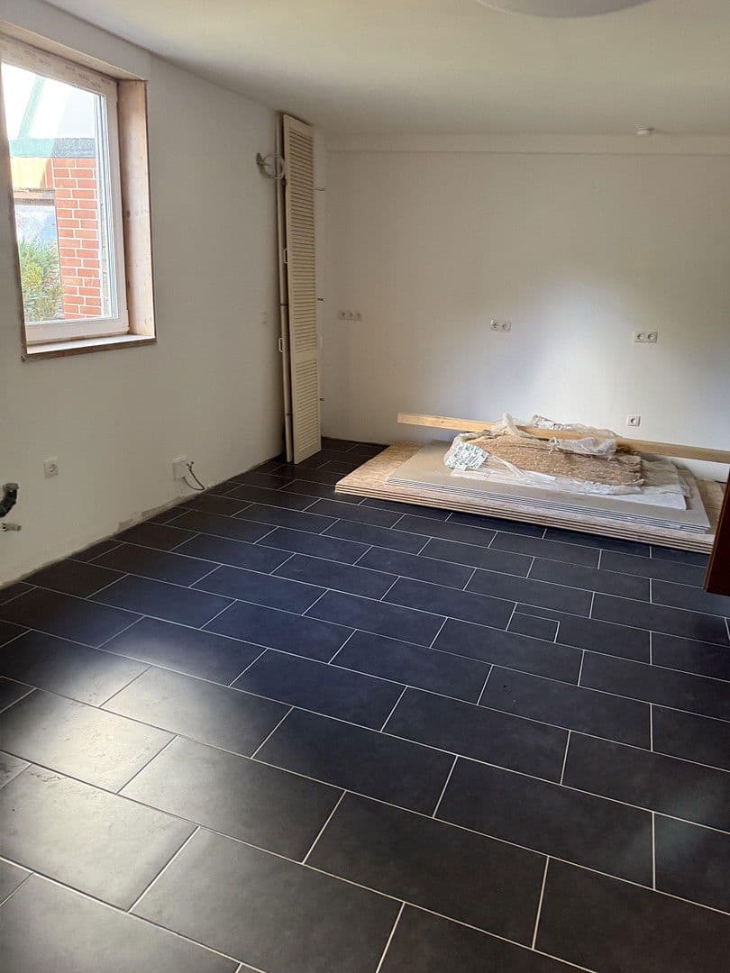 Pronájem domu 170 m², pozemek 350 m², Braunschweig, Dolní Sasko Pronájem domu 170 m², pozemek 350 m², Braunschweig, Dolní Sasko