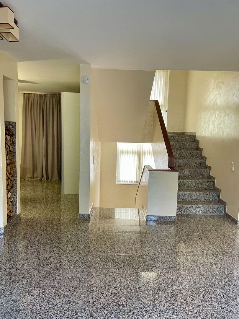 Prodej domu 230 m², pozemek 600 m², Worms, Porýní-Falc Prodej domu 230 m², pozemek 600 m², Worms, Porýní-Falc