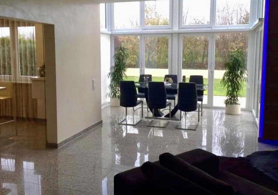 Prodej domu 230 m², pozemek 600 m², Worms, Porýní-Falc Prodej domu 230 m², pozemek 600 m², Worms, Porýní-Falc