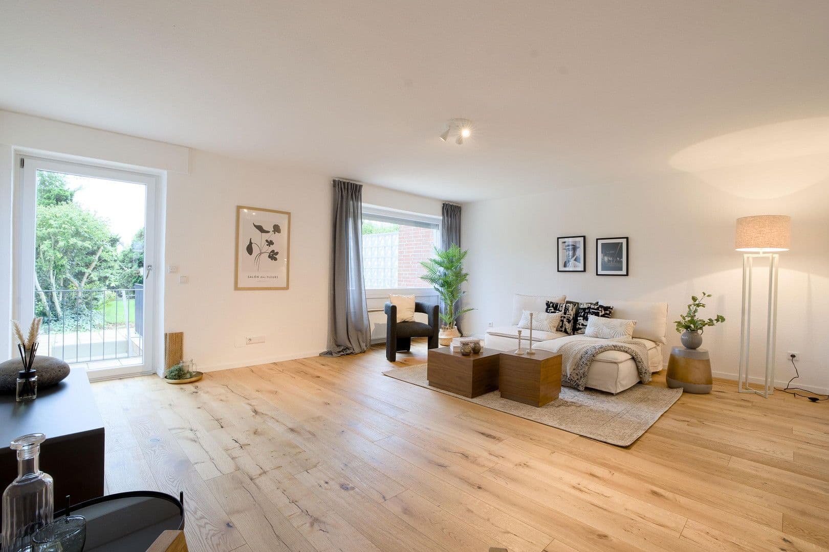 Prodej domu 119 m², pozemek 276 m², Langenfeld (Rheinland), Severní Porýní-Vestfálsko Prodej domu 119 m², pozemek 276 m², Langenfeld (Rheinland), Severní Porýní-Vestfálsko