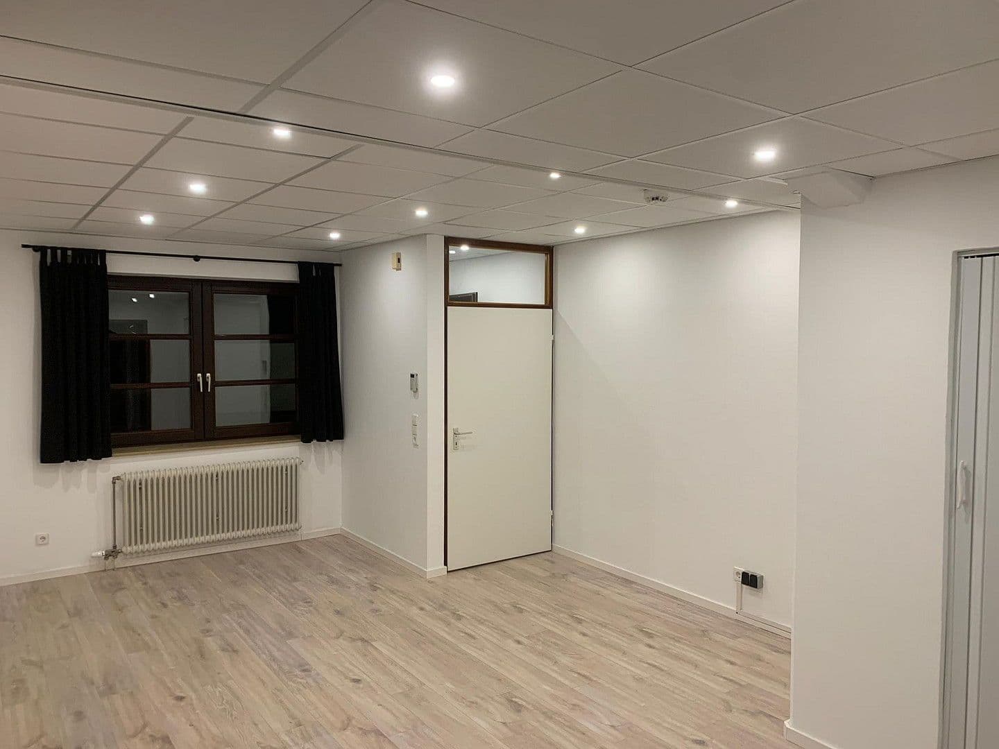 Pronájem bytu 1+kk 44 m², Tübingen, Bádensko-Württembersko Pronájem bytu 1+kk 44 m², Tübingen, Bádensko-Württembersko