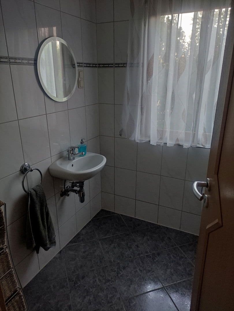 Prodej domu 123 m², pozemek 585 m², Ziegeleistr. 1,, Hilgertshausen-Tandern, Bavorsko Prodej domu 123 m², pozemek 585 m², Ziegeleistr. 1,, Hilgertshausen-Tandern, Bavorsko