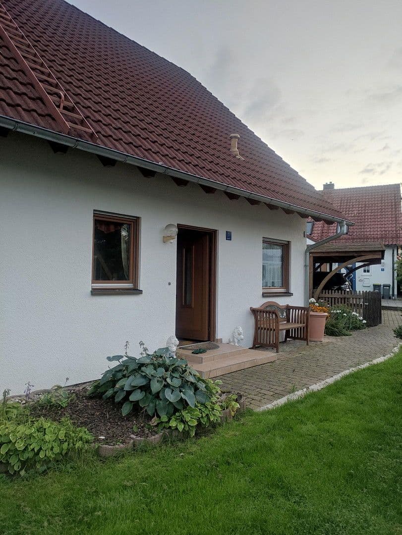 Prodej domu 123 m², pozemek 585 m², Ziegeleistr. 1,, Hilgertshausen-Tandern, Bavorsko Prodej domu 123 m², pozemek 585 m², Ziegeleistr. 1,, Hilgertshausen-Tandern, Bavorsko