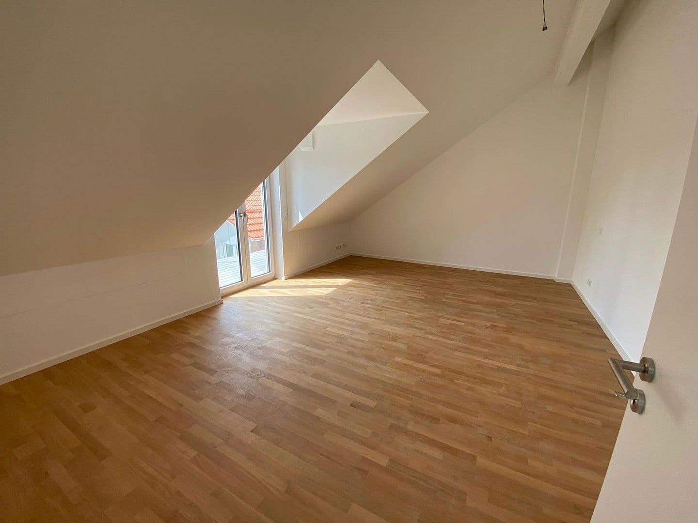 Pronájem bytu 4+1 135 m², Grafing bei München, Bavorsko Pronájem bytu 4+1 135 m², Grafing bei München, Bavorsko