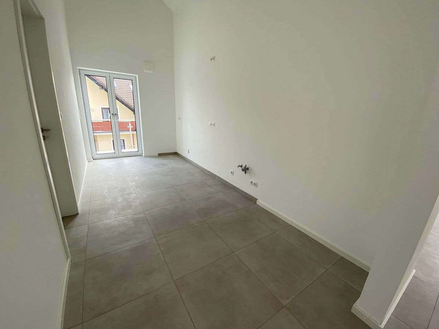 Pronájem bytu 4+1 135 m², Grafing bei München, Bavorsko Pronájem bytu 4+1 135 m², Grafing bei München, Bavorsko