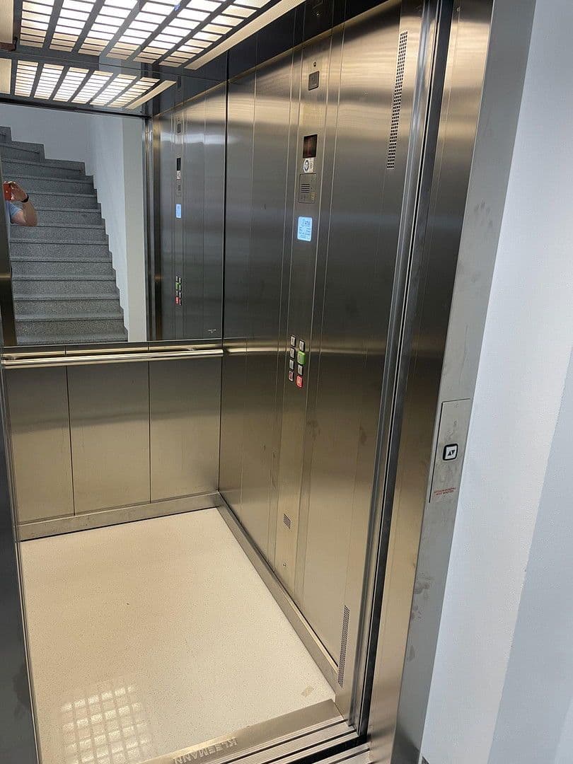 Pronájem bytu 4+1 135 m², Grafing bei München, Bavorsko Pronájem bytu 4+1 135 m², Grafing bei München, Bavorsko