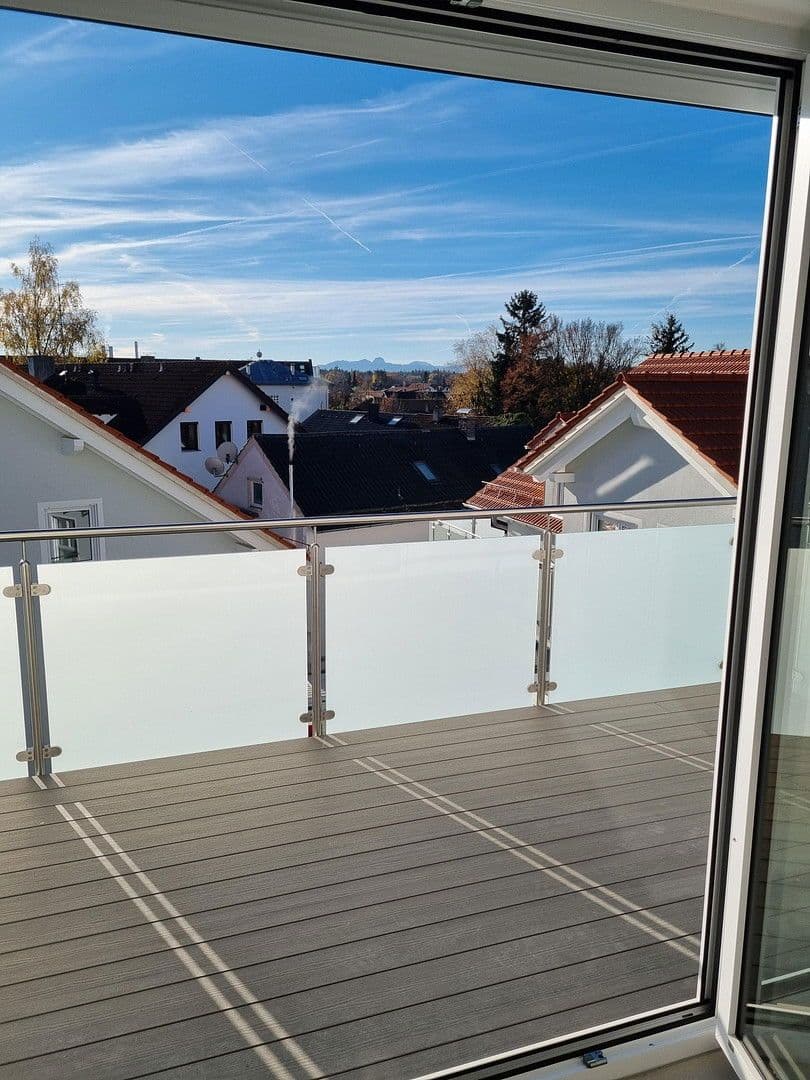 Pronájem bytu 4+1 135 m², Grafing bei München, Bavorsko Pronájem bytu 4+1 135 m², Grafing bei München, Bavorsko