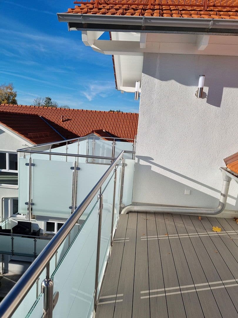 Pronájem bytu 4+1 135 m², Grafing bei München, Bavorsko Pronájem bytu 4+1 135 m², Grafing bei München, Bavorsko