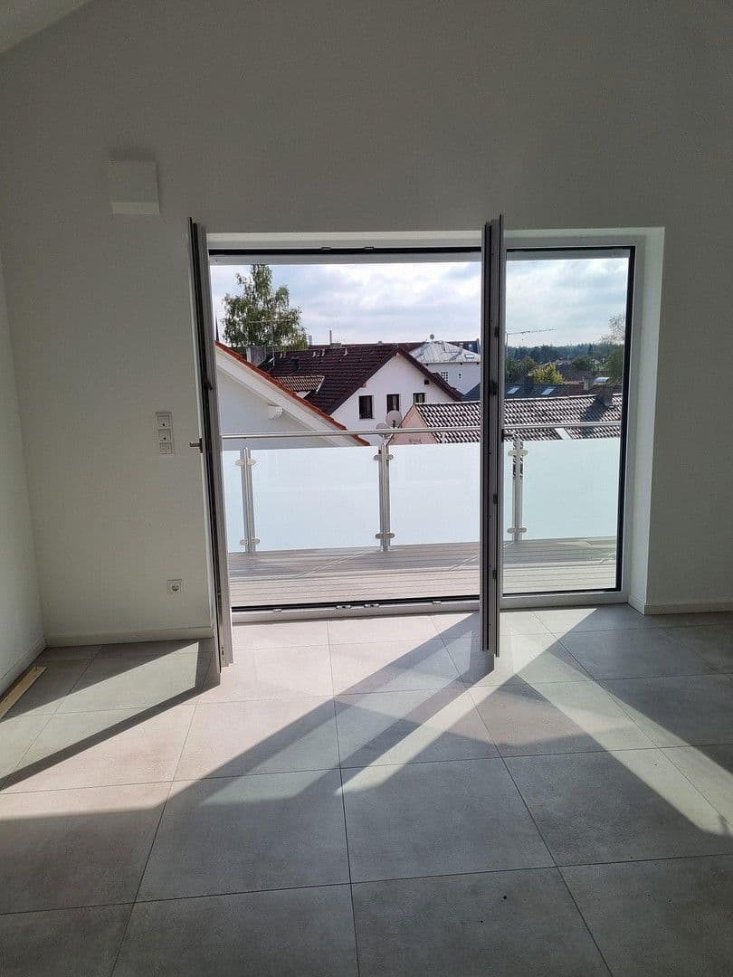 Pronájem bytu 4+1 135 m², Grafing bei München, Bavorsko Pronájem bytu 4+1 135 m², Grafing bei München, Bavorsko