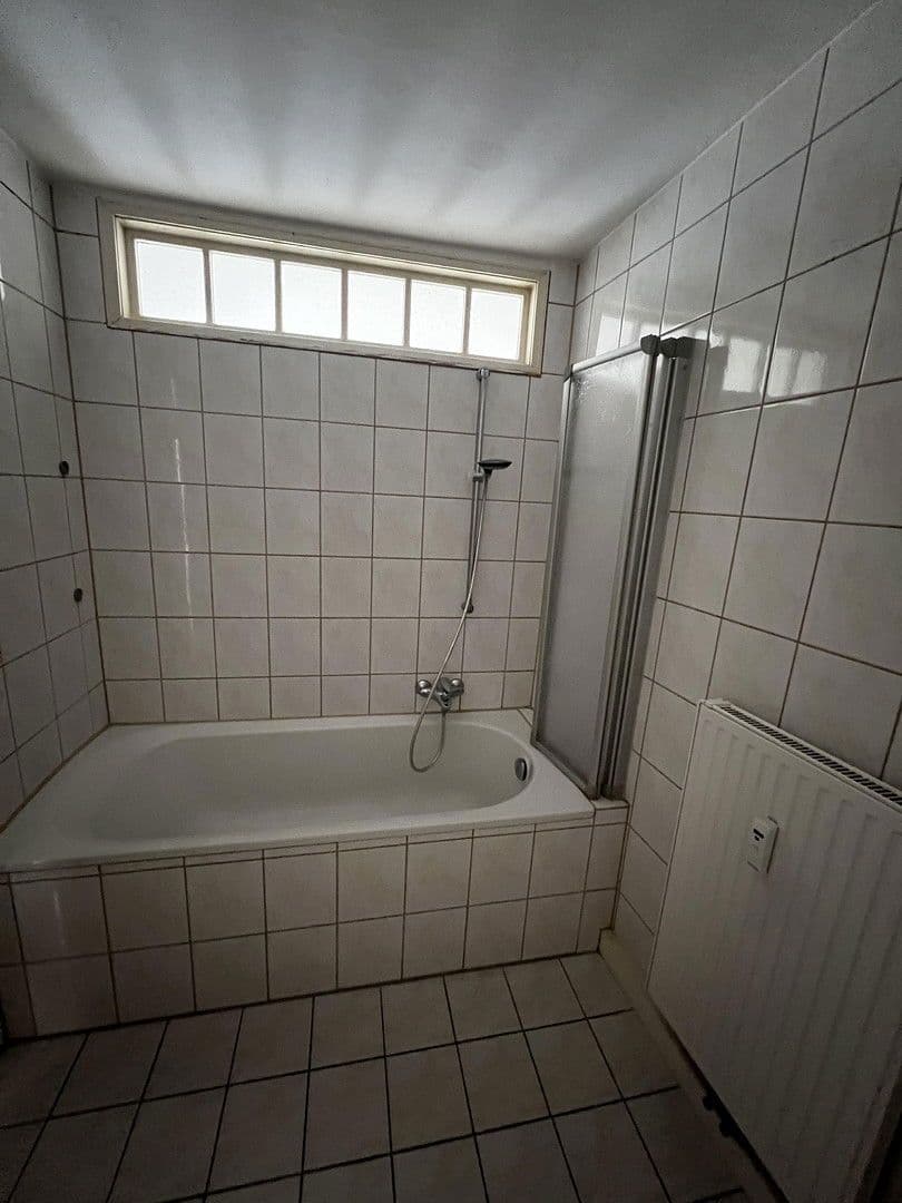 Pronájem bytu 3+1 69 m², Gladbeck, Severní Porýní-Vestfálsko Pronájem bytu 3+1 69 m², Gladbeck, Severní Porýní-Vestfálsko