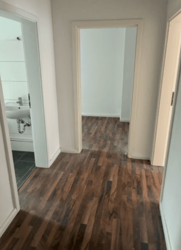 Pronájem bytu 2+1 56 m², GutsMuths-Straße 3, Leipzig, Sasko Pronájem bytu 2+1 56 m², GutsMuths-Straße 3, Leipzig, Sasko