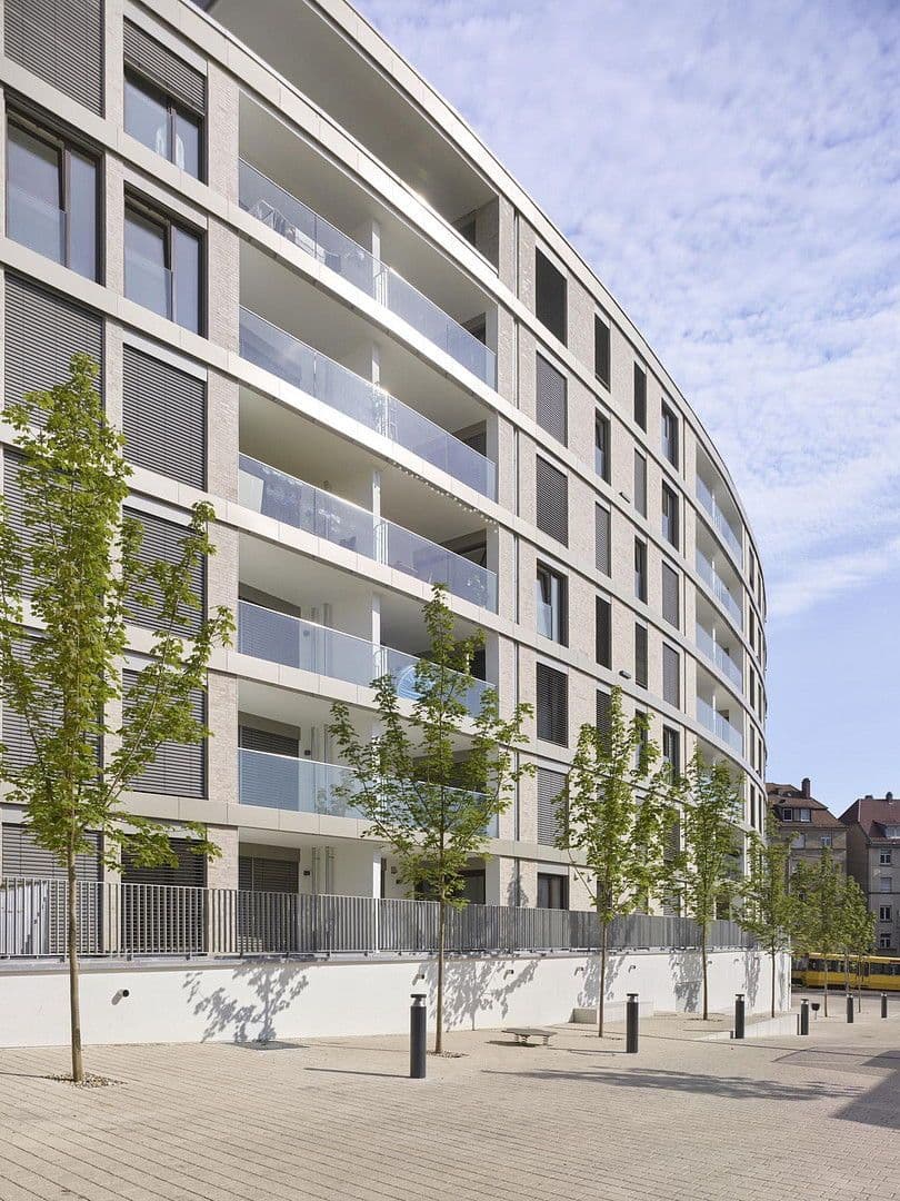 Pronájem bytu 3+1 80 m², Herderstr. 11, Stuttgart, Bádensko-Württembersko Pronájem bytu 3+1 80 m², Herderstr. 11, Stuttgart, Bádensko-Württembersko